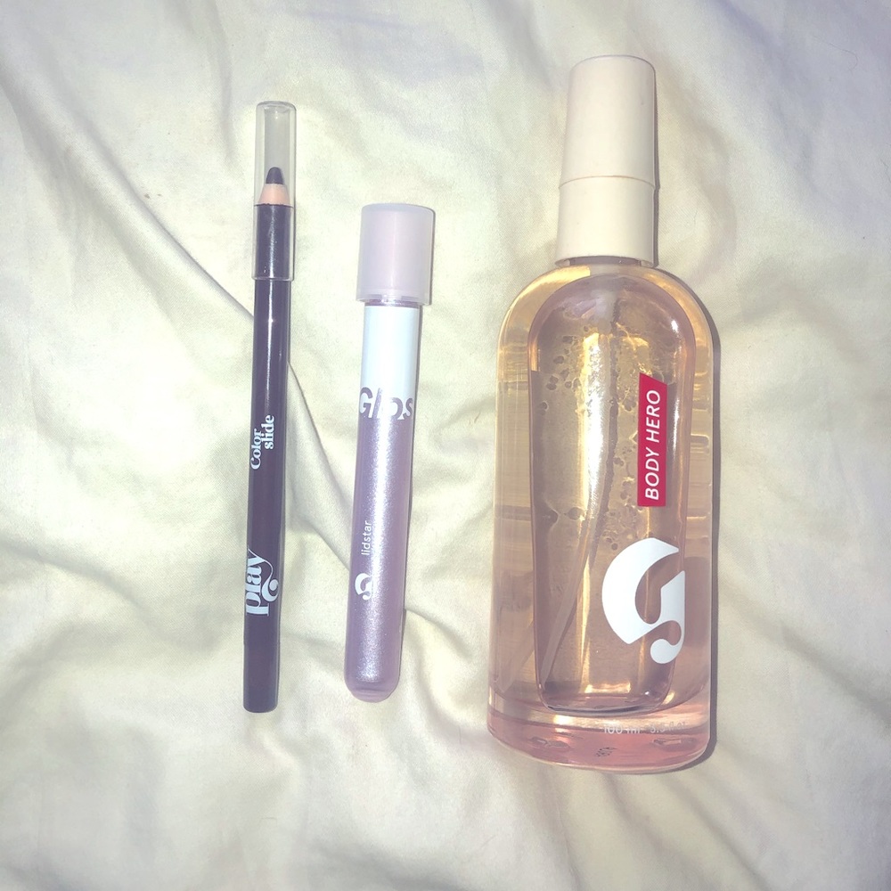 ✨glossier makeup/body bundle✨